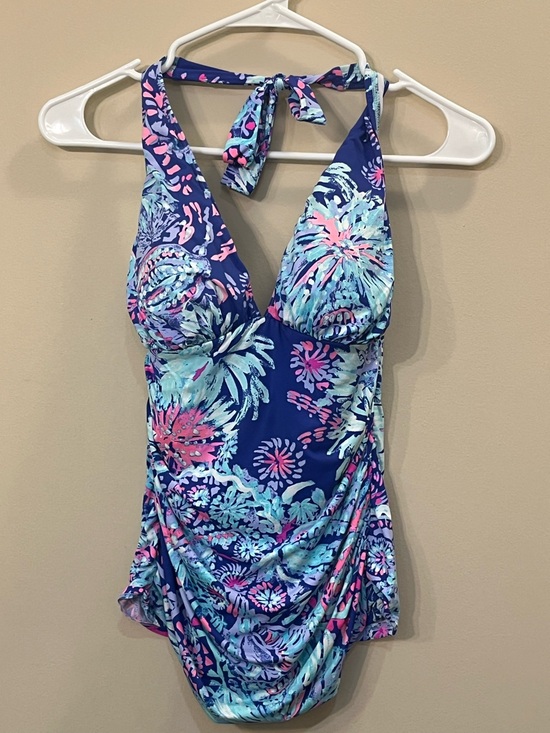 Lilly Pulitzer Tops - Lilly Pulitzer tropical floral tankini top colorful beach sz 6